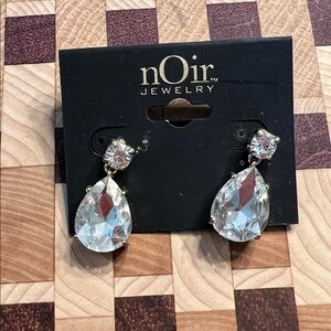 nOir Jewelry Silver and Clear Teardrop Earrings